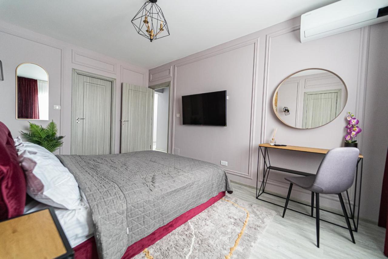 Delux Suite Bacău Exterior foto