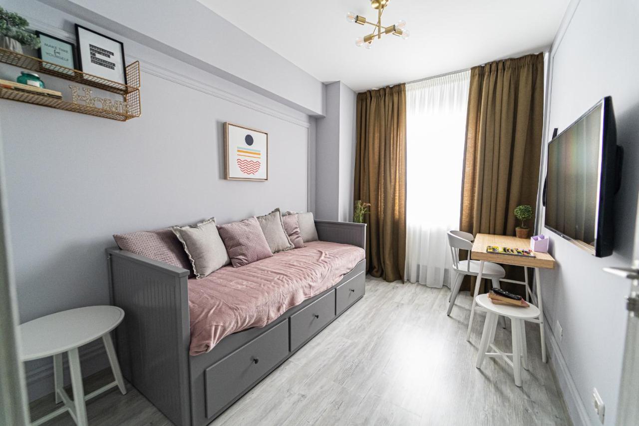 Delux Suite Bacău Exterior foto