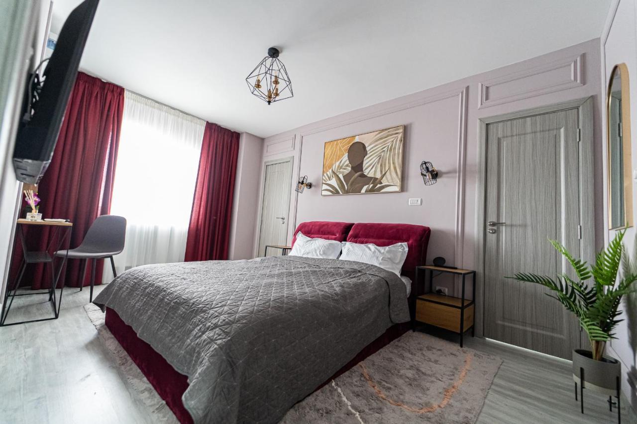 Delux Suite Bacău Exterior foto